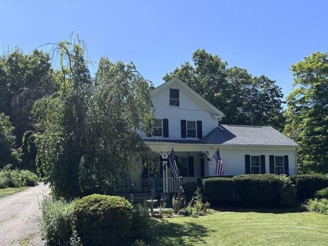 House for sale in New Braintree, Massachusetts