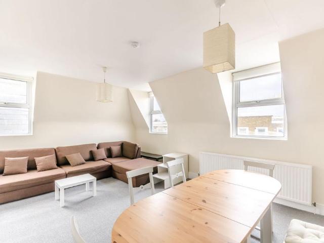 Apartment for rent in Loughborough Junction, Greater London