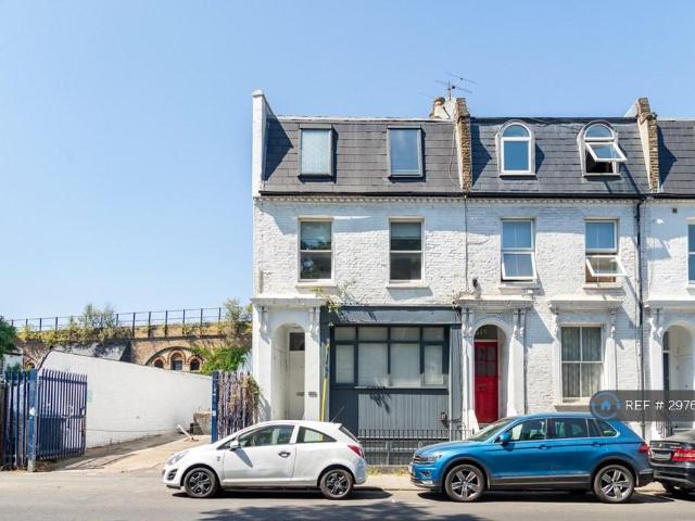 House for rent in Loughborough Junction, Greater London