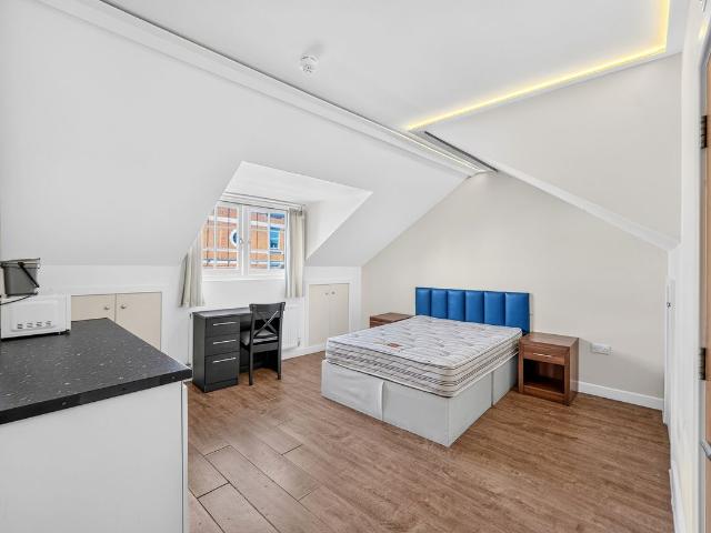 Studio for rent in Brixton, Greater London