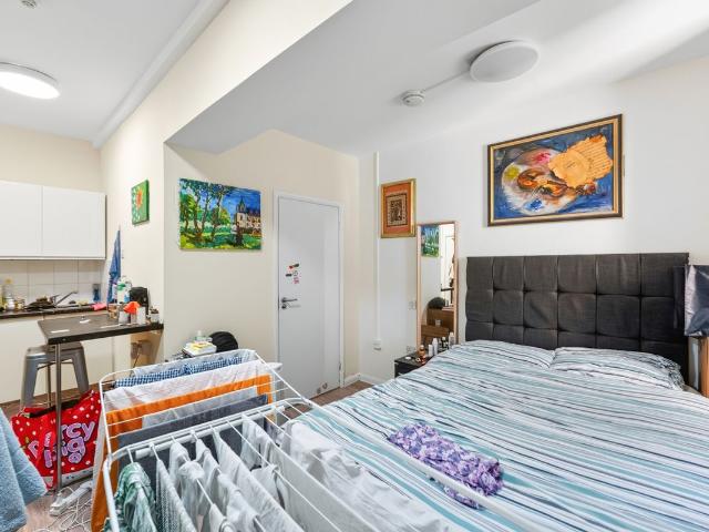 Studio for rent in London Borough of Lambeth, Greater London