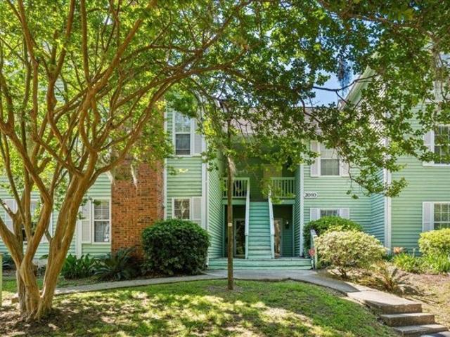 Condo for sale in North Charleston