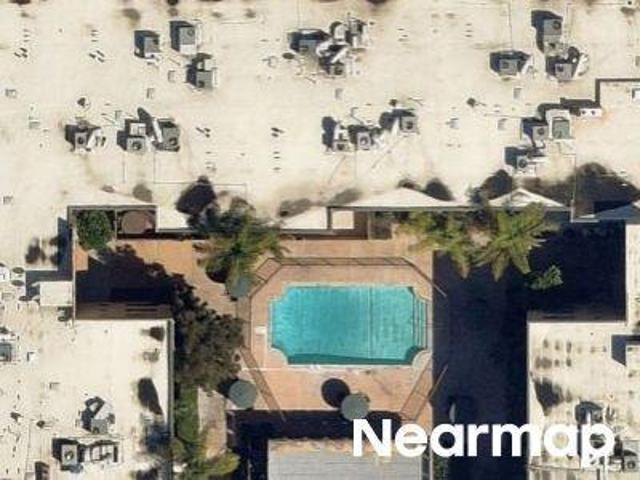 Condo for sale in Canoga Park, California