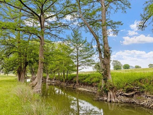 Land for sale in Kerr, Texas