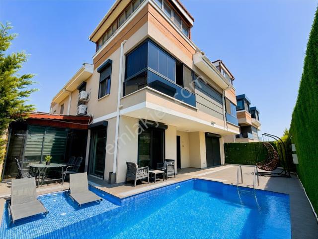 Menderes, İzmir içerisinde satılık Villa