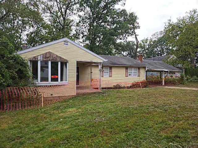 House for sale in Hilltop, Gloucester Township