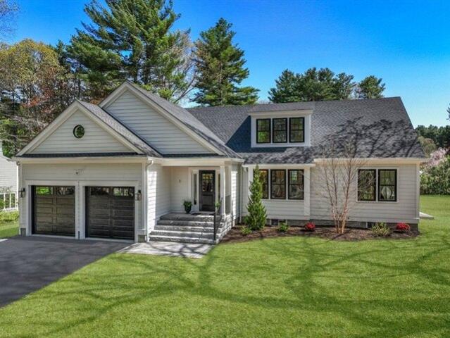 House for sale in Wayland