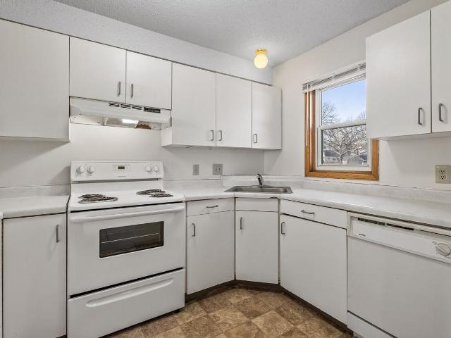 Apartment for rent in Hennepin, Minnesota