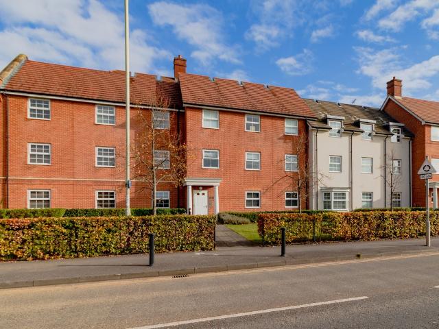 House for rent in Emmbrook, Wokingham