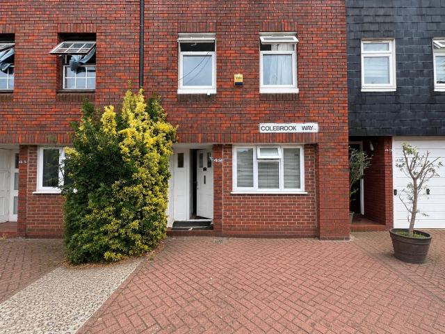 Apartment for rent in New Southgate, Greater London