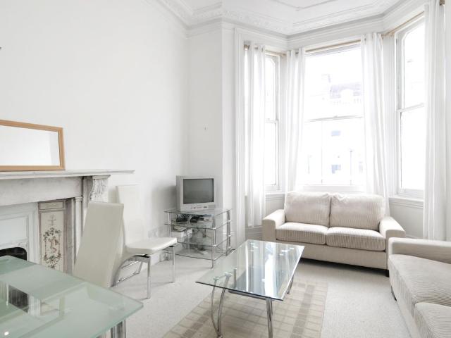 Apartment for rent in Royal Borough of Kensington and Chelsea, Greater London