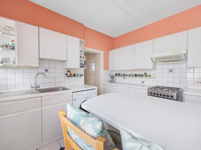Apartment for rent in London Borough of Hammersmith and Fulham, Greater London