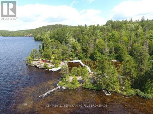 House for sale in Ontario