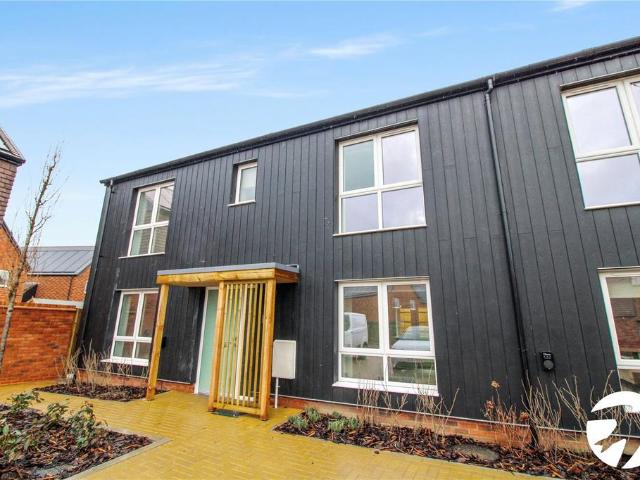 House for rent in Castle Hill, Monks Orchard