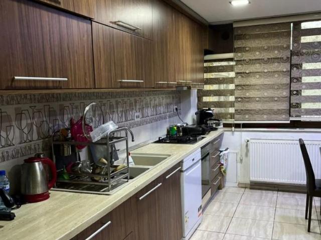 Casă închirieri în București