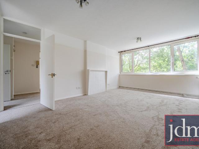 Apartment for rent in East Greenwich, Greater London
