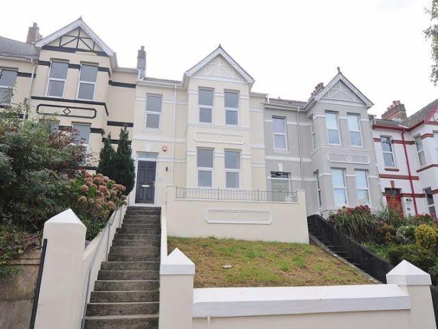 House for rent in Lipson, Mount Wise
