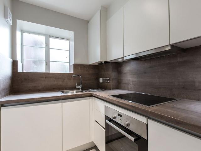 Apartment for rent in Dollis Hill, Greater London