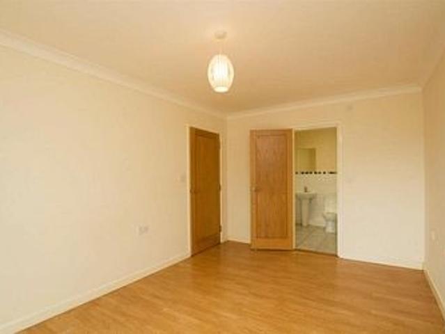 Apartment for rent in East Cliff, Acol