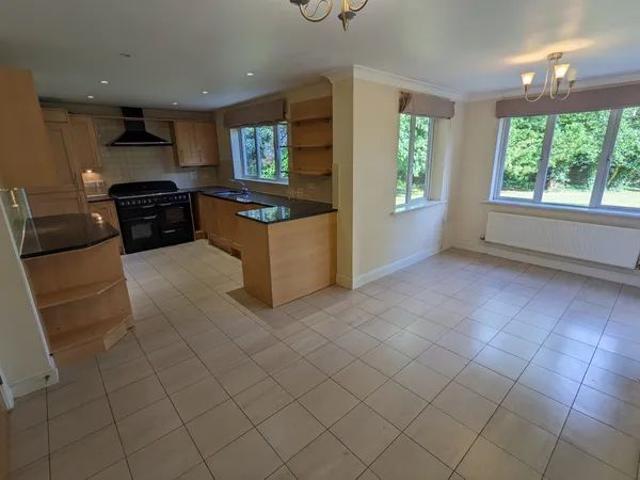 House for rent in Horsham, West Sussex
