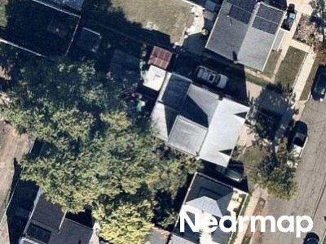 House for sale in Perth Amboy