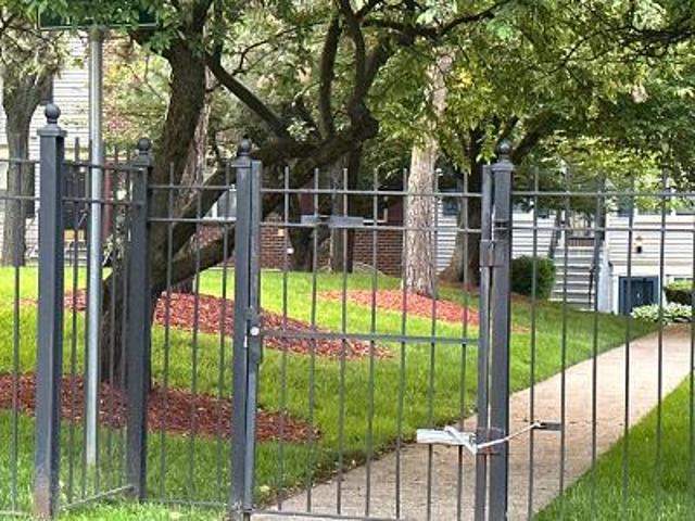 Condo for sale in Newark Condo for sale in Newark