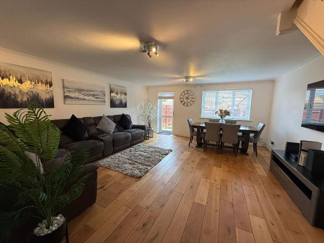 House for rent in Enfield Island Village, Greater London
