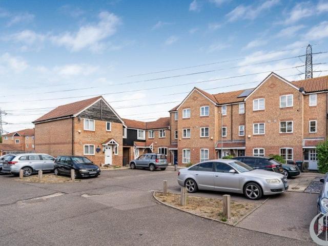Apartment for rent in Enfield Island Village, Greater London