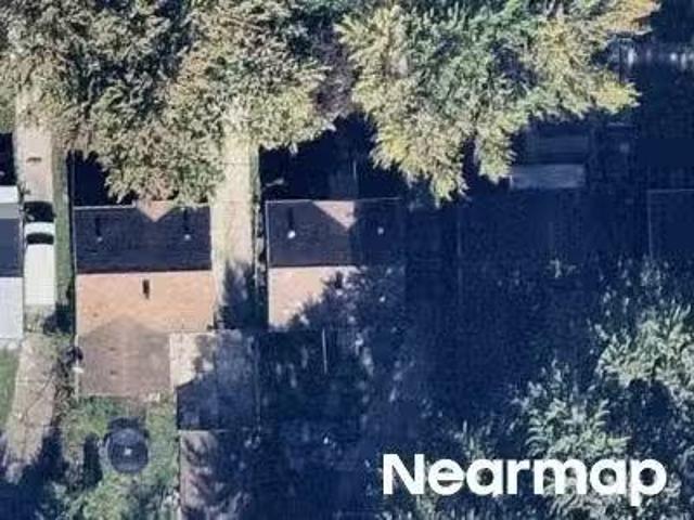 House for sale in Livonia