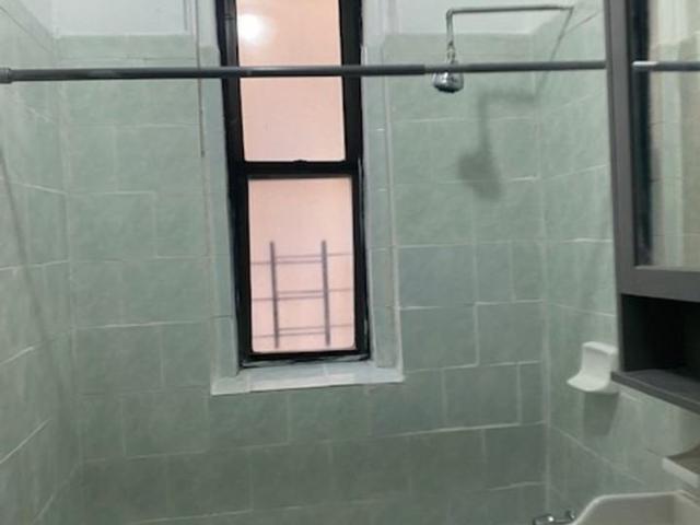 Apartment for rent in The Bronx, Arverne