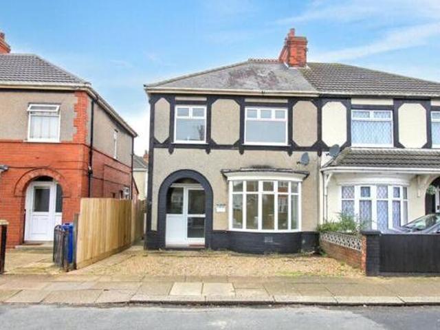 House for sale in Grimsby, Greater Lincolnshire
