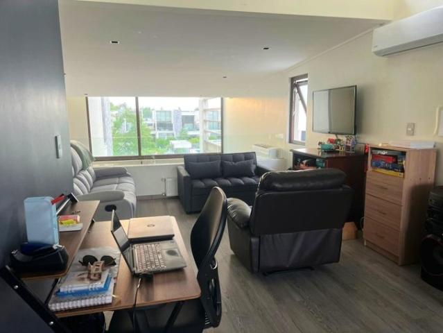 Colina, Av. Del valle chicureo colina