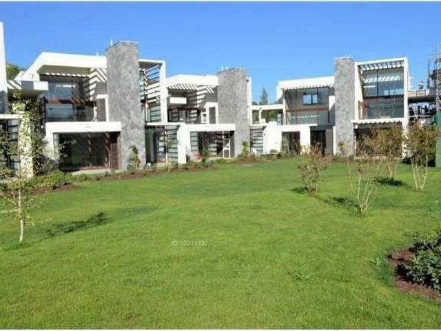 Colina, Av. Del valle chicureo colina