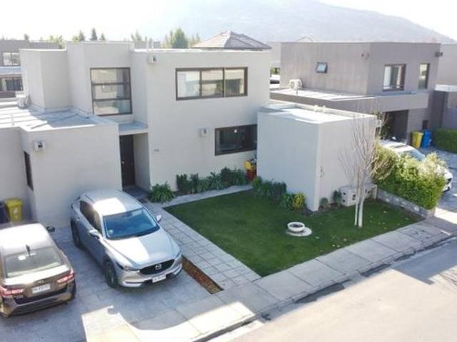 Colina, Casa en condominio valle nogales, full equipamiento !
