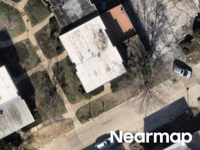 Condo for sale in Chesterfield, Missouri