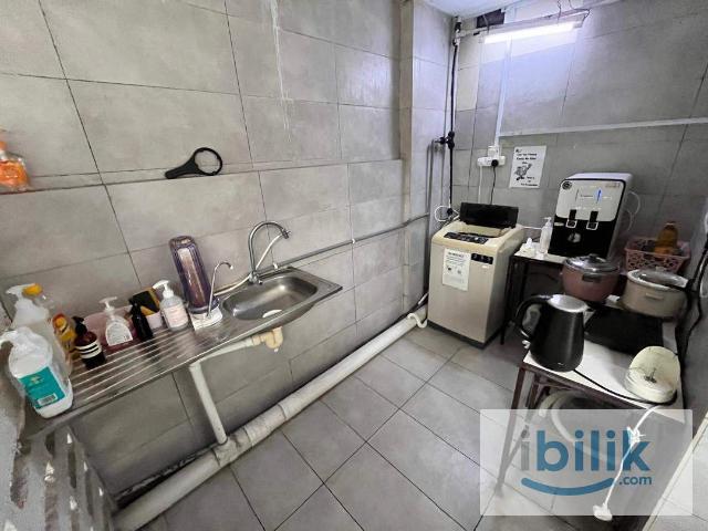 Room for rent in Country Heights Damansara, Kuala Lumpur