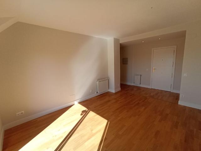 Apartamento en alquiler en Collado Villalba, Collado