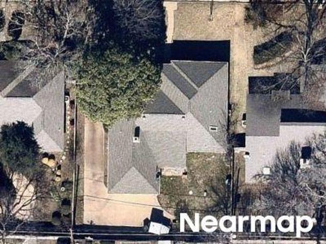 House for sale in Arlington