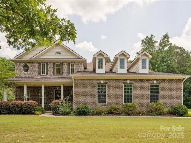 House for sale in Waxhaw