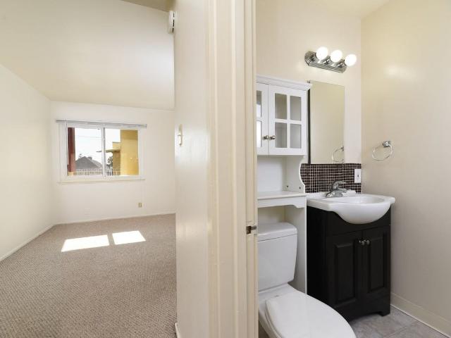 Apartment for rent in Berkeley, California