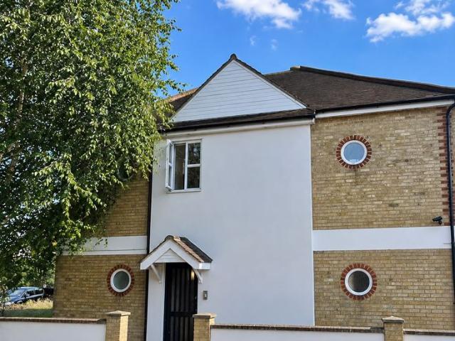 Apartment for rent in Slough