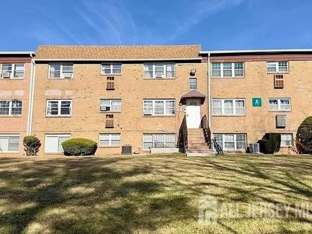 Condo for sale in Edison Condo for sale in Edison