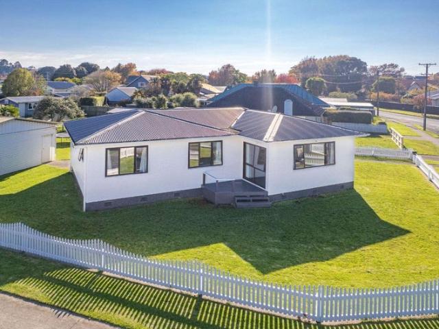House for rent in Wanganui District