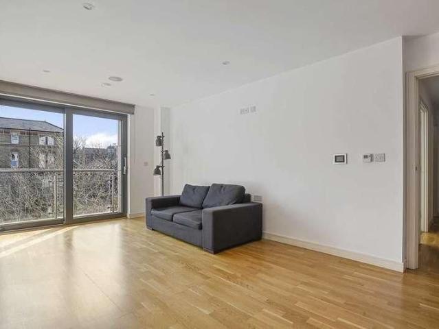 Apartment for rent in London Borough of Wandsworth, Greater London