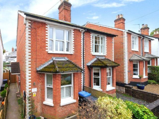 House for rent in Hook Heath, Woking