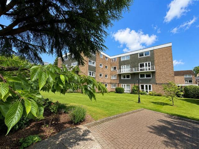 Apartment for rent in Ewens Farm, Golden Valley