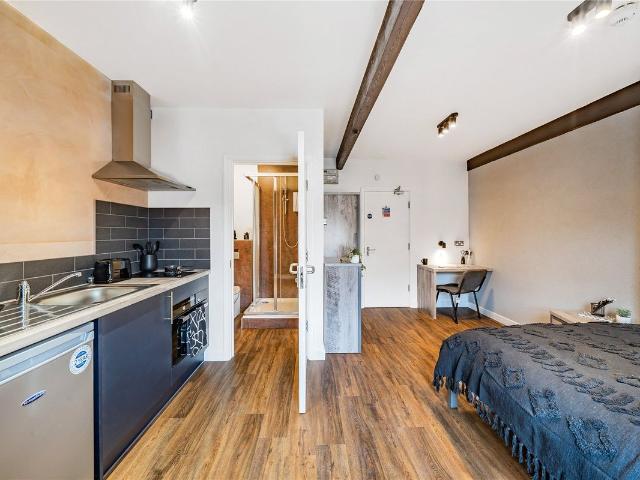 Studio for rent in New Boultham, Brayford