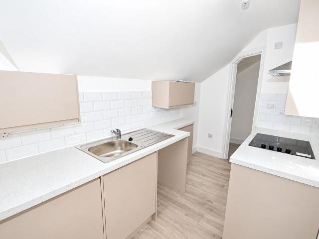 Apartment for rent in Bellevue, Southampton