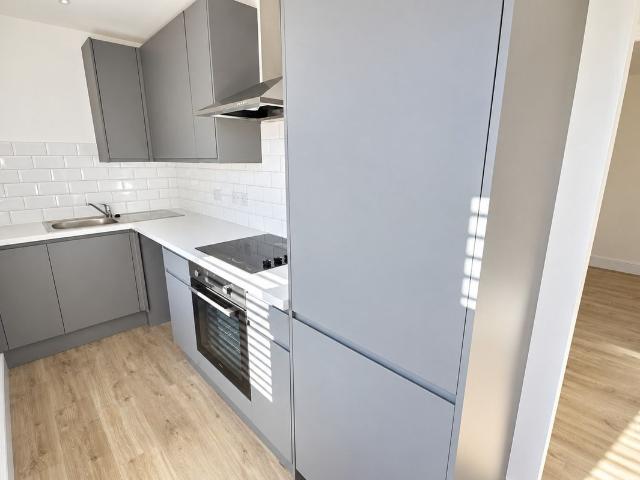 Apartment for rent in Bellevue, Southampton