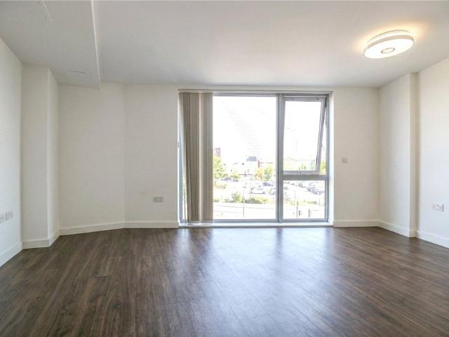 Apartment for rent in Pigsty Hill, Bristol